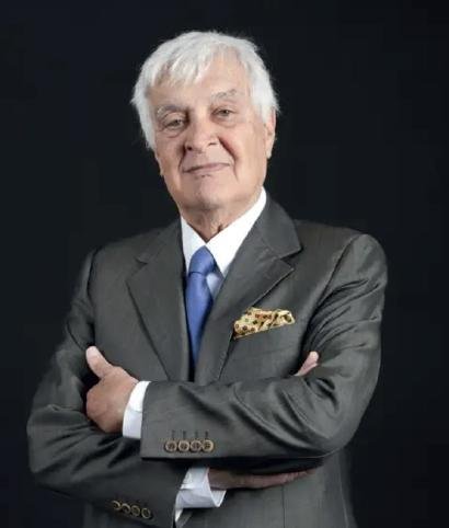 Retrato del arquitecto Carlos Ott